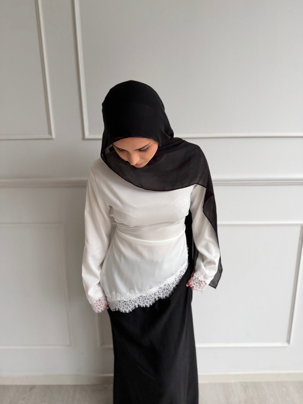Asma Lace Top - Pearl