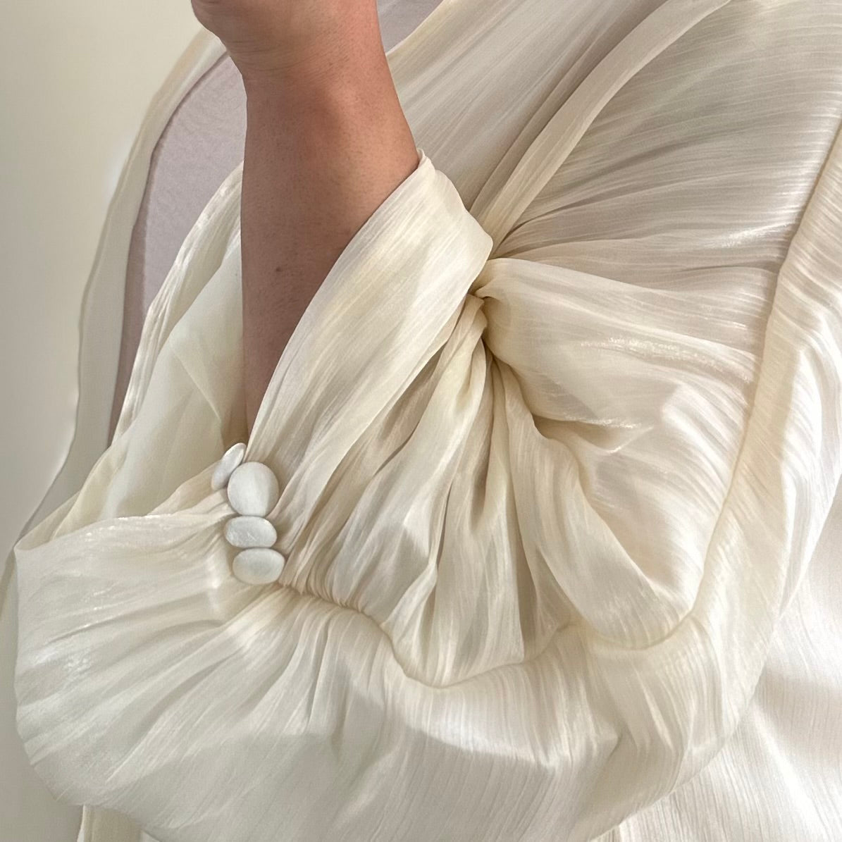 Shimmer Abaya - Champagne