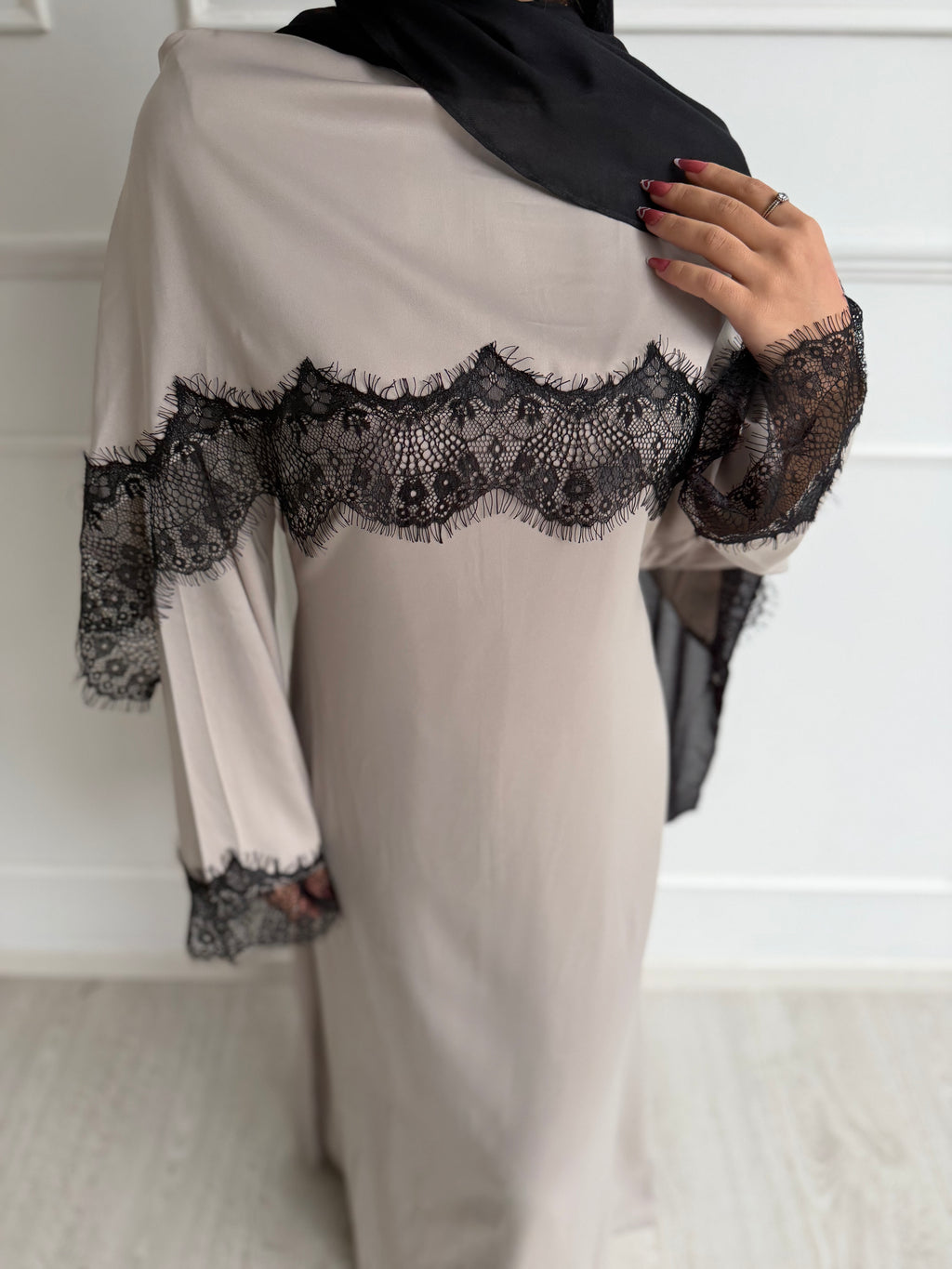 Dantella Lace Dress - Cappuccino