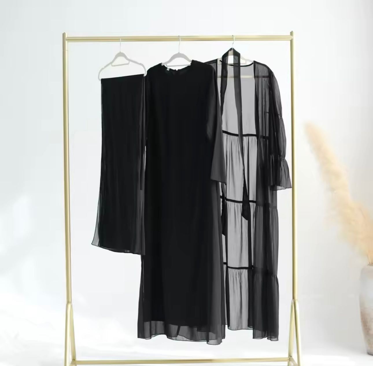 Layan Abaya