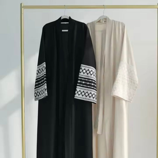 Yasmina Abaya