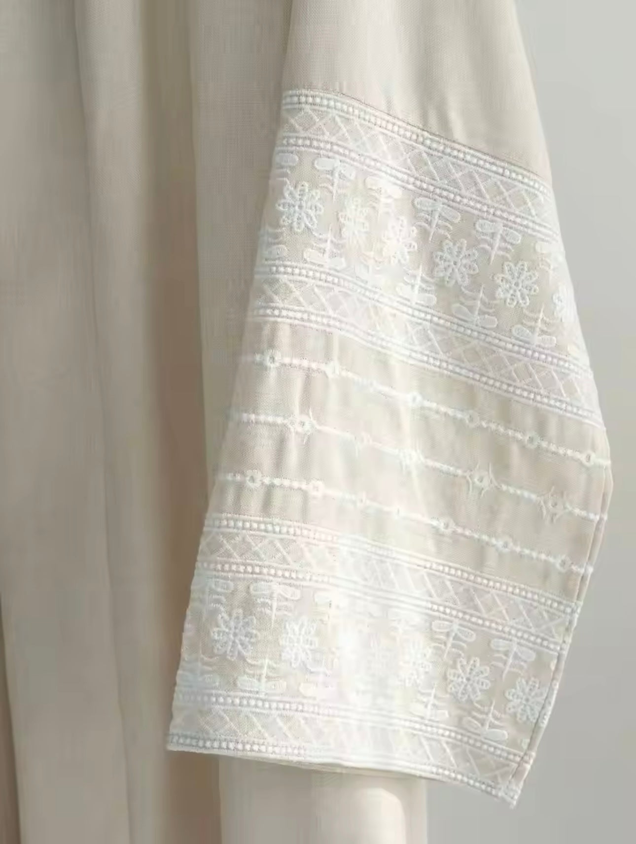 Yasmina Abaya